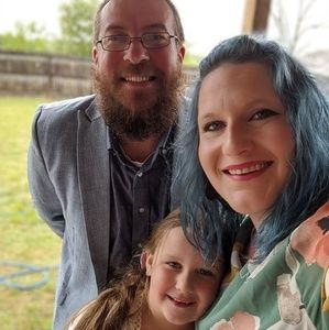 Meet your Posher, Kara